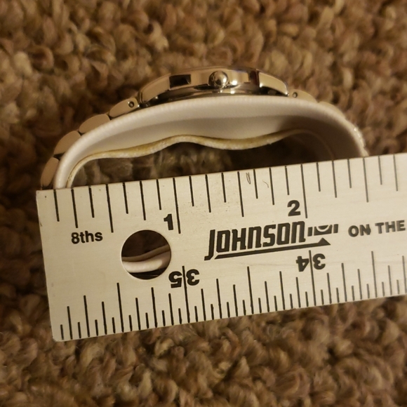 Coach silver ladies watch - Picture 8 of 13